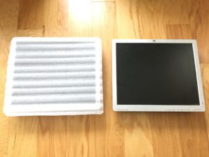 Traveling with dual external monitors in a suitcase